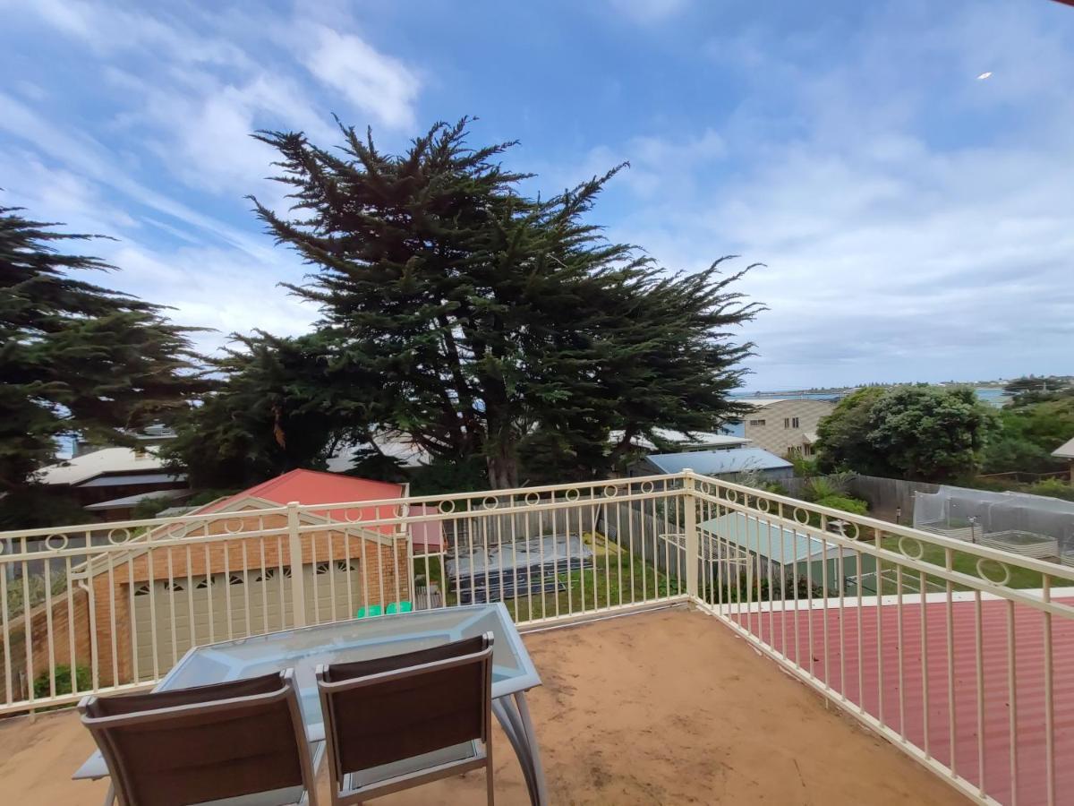 Angela's Beach Stays Apollo Bay Exteriör bild